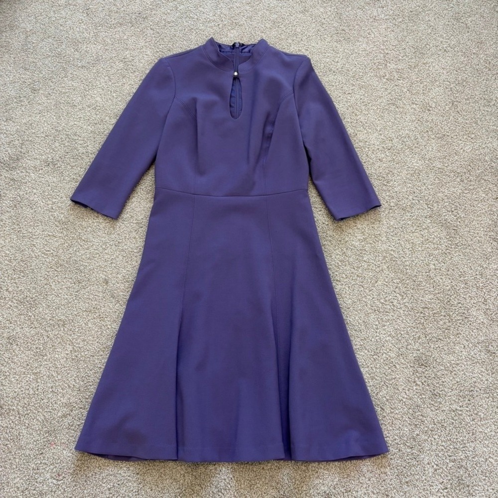 White House Black Market Dress Womens 2 Purple Keyhole Neck Retro 60s Classy